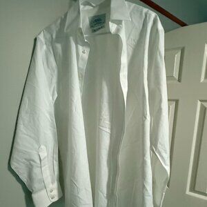 Charles Tyrwhitt CT 16x 34 Non-Iron Classic Fit